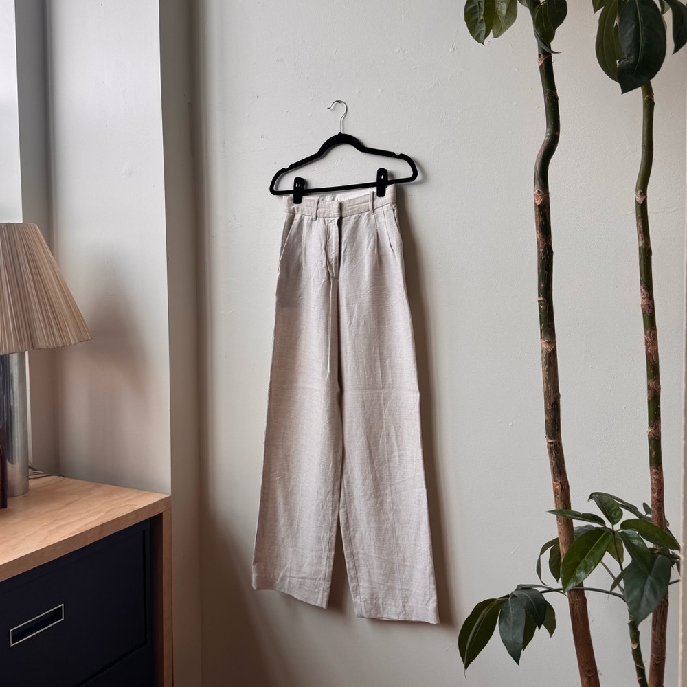 Aritzia The Effortless Pant™ Linen